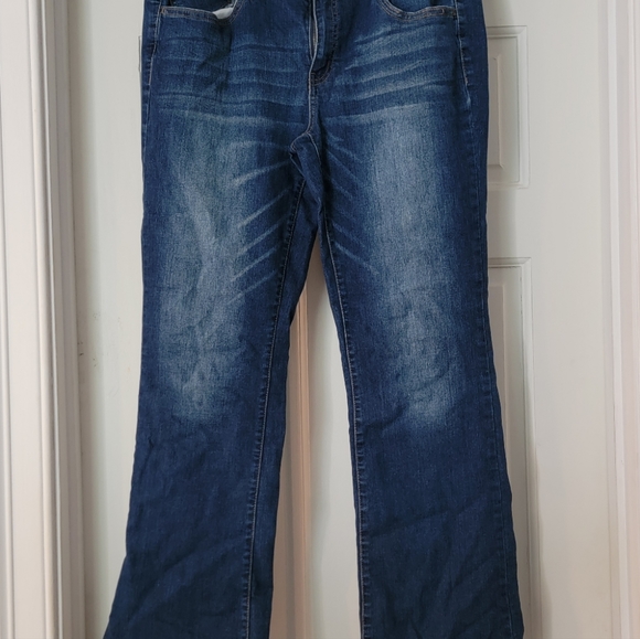 Junior's "SO"  Low Rise Bootcut Jeans. Size 15 / 32 EUC - Picture 5 of 10